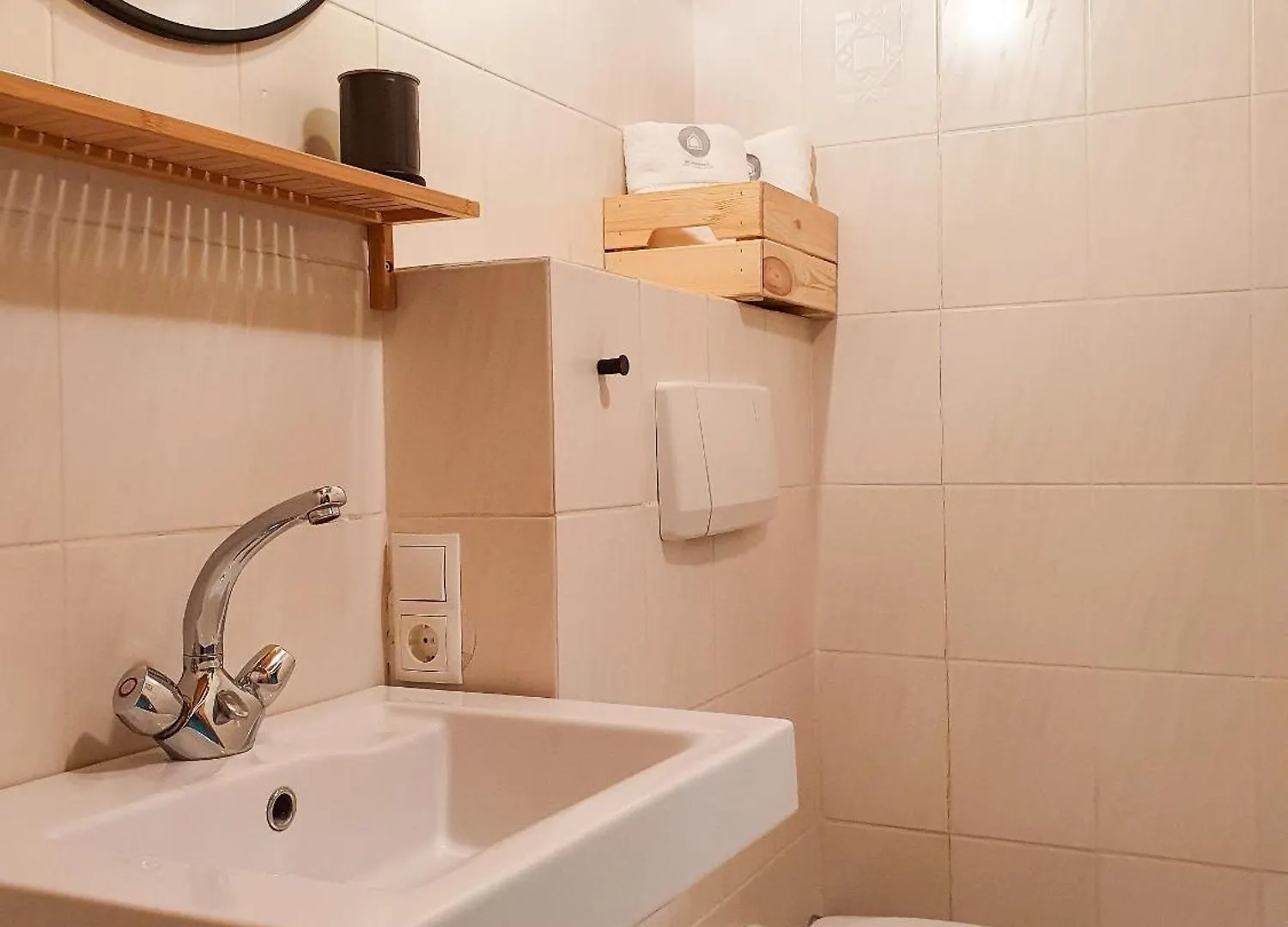 Alpenflair Apartment Mit Balkon - Inkl Parkplatz #6 Innsbruck