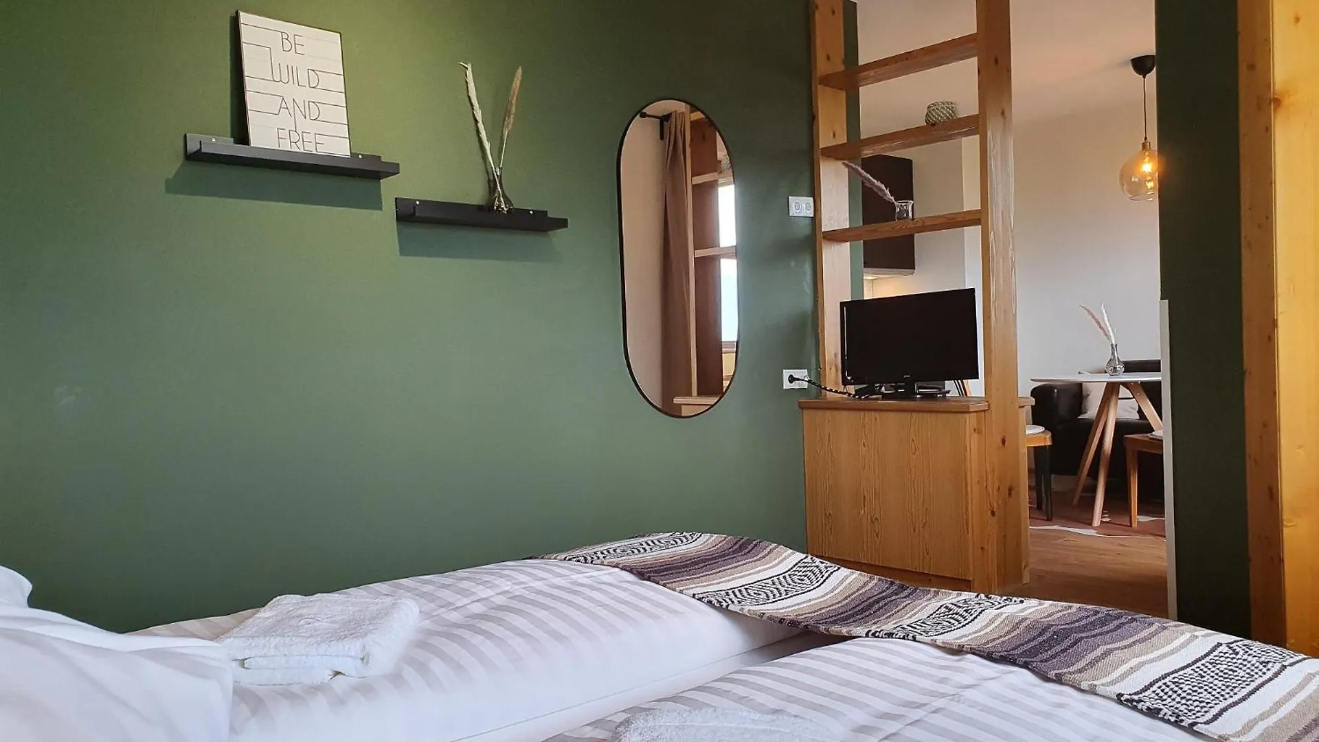 Alpenflair Apartment Mit Balkon - Inkl Parkplatz #6 Innsbruck 0*,  Österreich